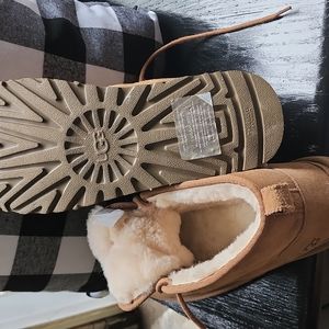 Mens size 12 neumel ugg boots